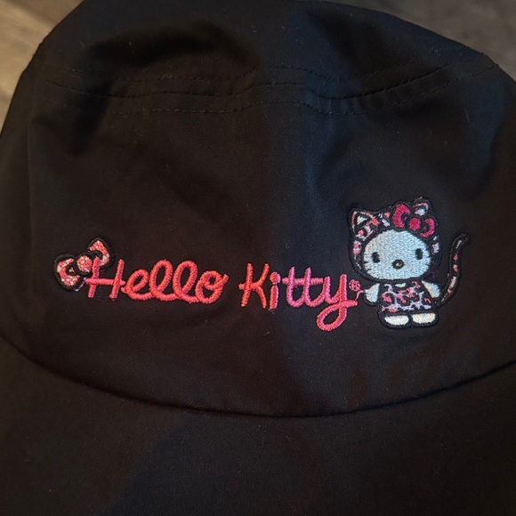 SHEIN Black Bucket Hat with Hello Kitty Detail - Picture 3 of 4